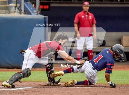 Thumbnail 3 in Oaks Christian vs. La Quinta (CIF SS DIV 3 Championship Final) photogallery.