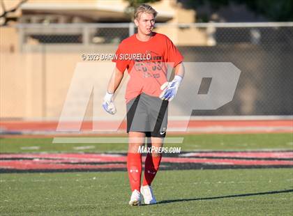 Thumbnail 1 in Mountain View vs Dobson (Coyote Classic Tournament) photogallery.