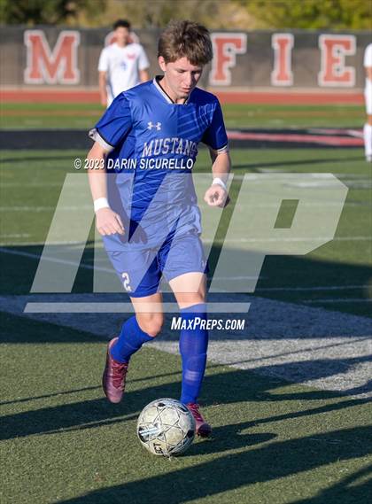 Thumbnail 1 in Mountain View vs Dobson (Coyote Classic Tournament) photogallery.