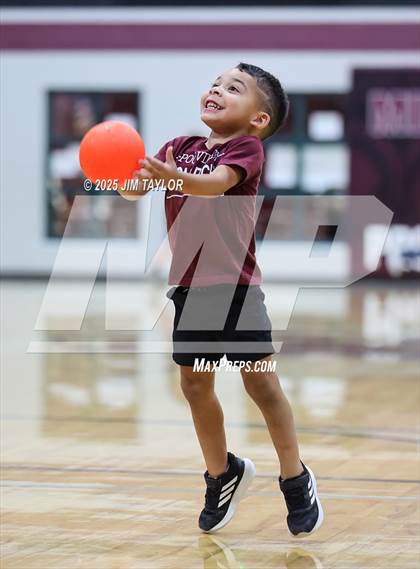 Thumbnail 1 in Poolville @ Millsap photogallery.