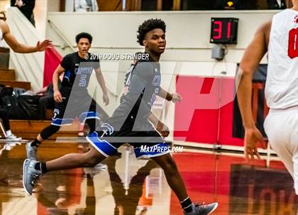 Thumbnail 1 in Harvard-Westlake vs. Capital Christian (Torrey Pines Holiday Classic) photogallery.