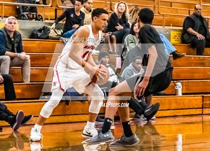 Thumbnail 3 in Harvard-Westlake vs. Capital Christian (Torrey Pines Holiday Classic) photogallery.