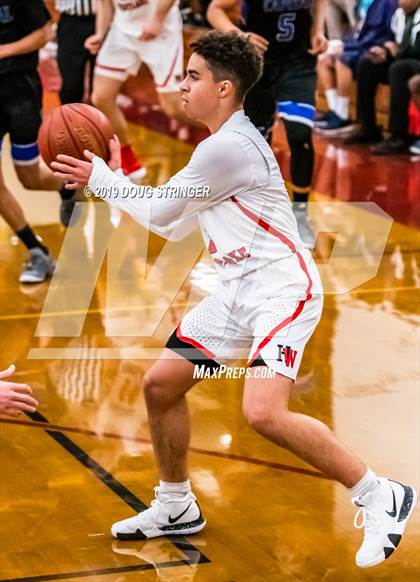 Thumbnail 3 in Harvard-Westlake vs. Capital Christian (Torrey Pines Holiday Classic) photogallery.