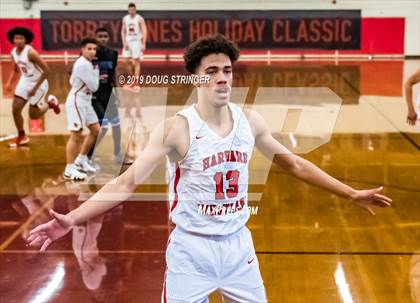 Thumbnail 2 in Harvard-Westlake vs. Capital Christian (Torrey Pines Holiday Classic) photogallery.
