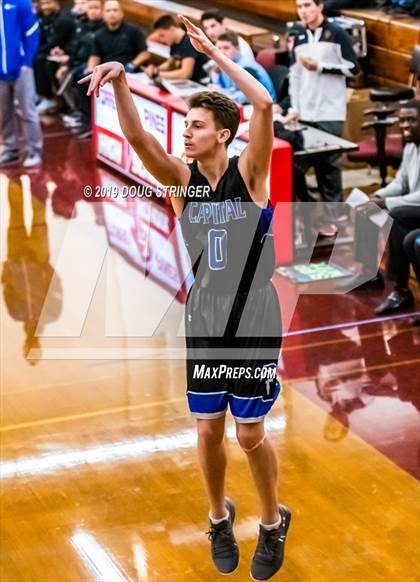 Thumbnail 2 in Harvard-Westlake vs. Capital Christian (Torrey Pines Holiday Classic) photogallery.