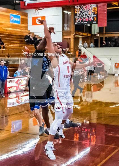 Thumbnail 3 in Harvard-Westlake vs. Capital Christian (Torrey Pines Holiday Classic) photogallery.