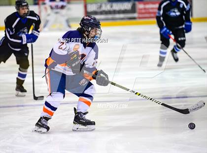 Thumbnail 2 in Gill St. Bernard's vs Mountain Lakes photogallery.