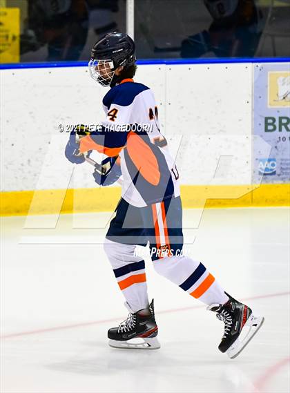 Thumbnail 2 in Gill St. Bernard's vs Mountain Lakes photogallery.