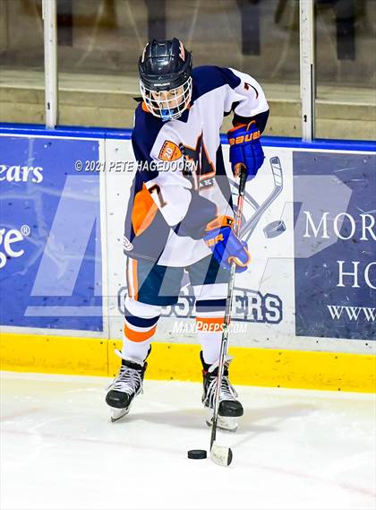 Thumbnail 3 in Gill St. Bernard's vs Mountain Lakes photogallery.