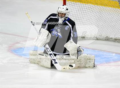Thumbnail 1 in Gill St. Bernard's vs Mountain Lakes photogallery.