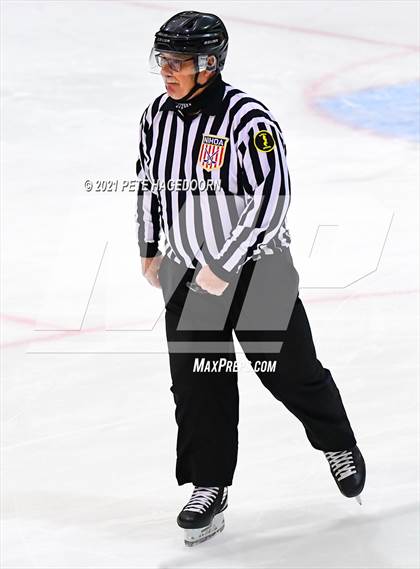 Thumbnail 2 in Gill St. Bernard's vs Mountain Lakes photogallery.