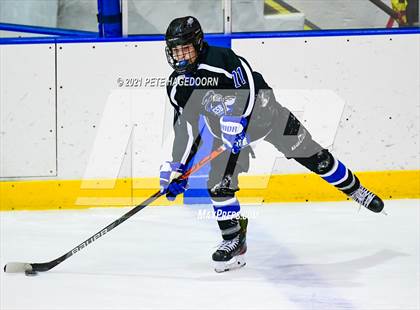 Thumbnail 3 in Gill St. Bernard's vs Mountain Lakes photogallery.
