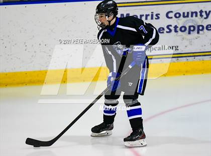 Thumbnail 1 in Gill St. Bernard's vs Mountain Lakes photogallery.