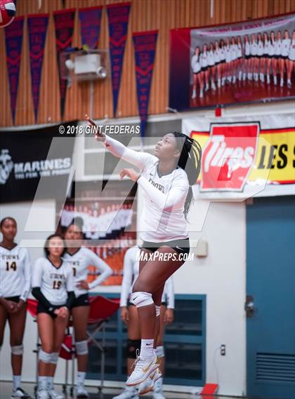 Thumbnail 1 in Bishop O'Dowd vs. Campolindo (CIF NCS D2 Championship) photogallery.
