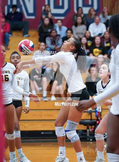 Thumbnail 3 in Bishop O'Dowd vs. Campolindo (CIF NCS D2 Championship) photogallery.