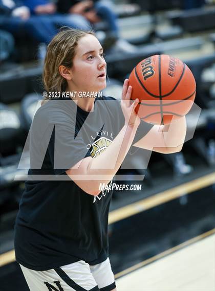 Thumbnail 3 in Franklin Central @ Noblesville photogallery.