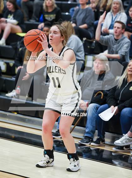 Thumbnail 3 in Franklin Central @ Noblesville photogallery.