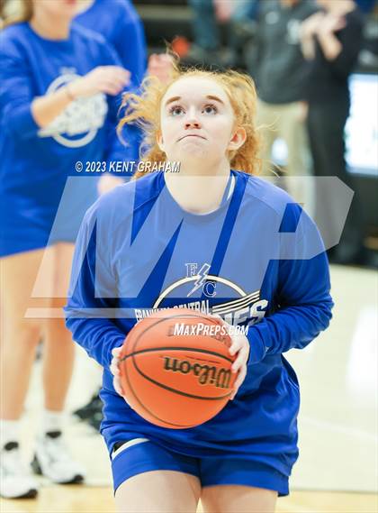 Thumbnail 3 in Franklin Central @ Noblesville photogallery.