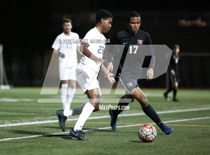 Thumbnail 2 in  Loyola @ Harvard-Westlake photogallery.