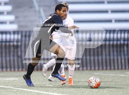 Thumbnail 1 in  Loyola @ Harvard-Westlake photogallery.