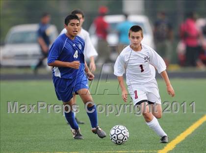 Thumbnail 3 in East Mecklenburg vs. Mallard Creek photogallery.