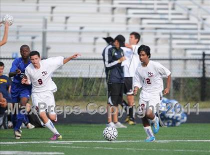 Thumbnail 1 in East Mecklenburg vs. Mallard Creek photogallery.