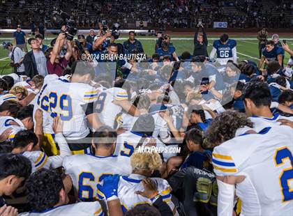 Thumbnail 1 in Kaiser vs. Kamehameha Maui (HHSAA Division 2 Final) photogallery.
