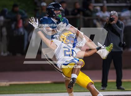 Thumbnail 2 in Kaiser vs. Kamehameha Maui (HHSAA Division 2 Final) photogallery.