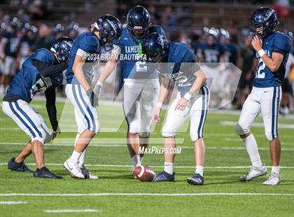 Thumbnail 1 in Kaiser vs. Kamehameha Maui (HHSAA Division 2 Final) photogallery.