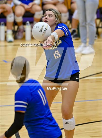Thumbnail 2 in Greenfield-Central @ Muncie Central photogallery.