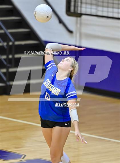 Thumbnail 1 in Greenfield-Central @ Muncie Central photogallery.