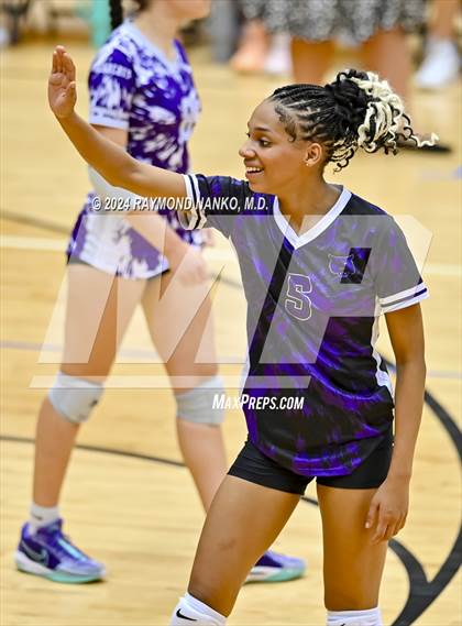 Thumbnail 1 in Greenfield-Central @ Muncie Central photogallery.