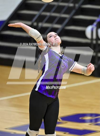 Thumbnail 3 in Greenfield-Central @ Muncie Central photogallery.