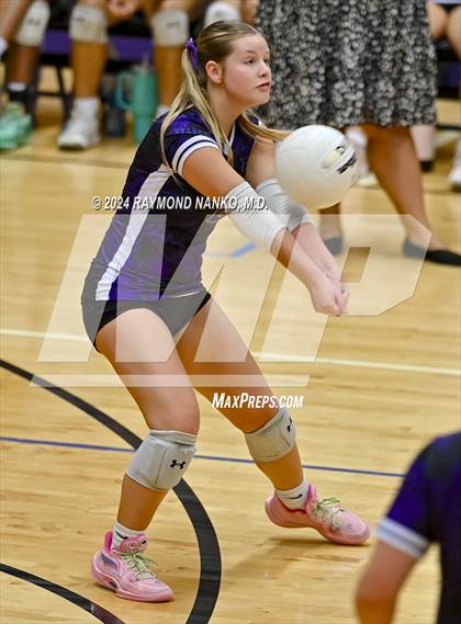 Thumbnail 2 in Greenfield-Central @ Muncie Central photogallery.