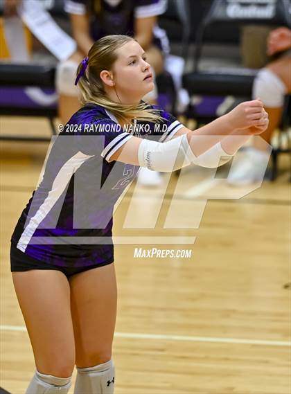 Thumbnail 1 in Greenfield-Central @ Muncie Central photogallery.