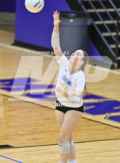 Thumbnail 2 in Greenfield-Central @ Muncie Central photogallery.
