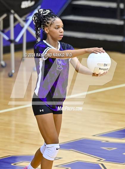 Thumbnail 1 in Greenfield-Central @ Muncie Central photogallery.
