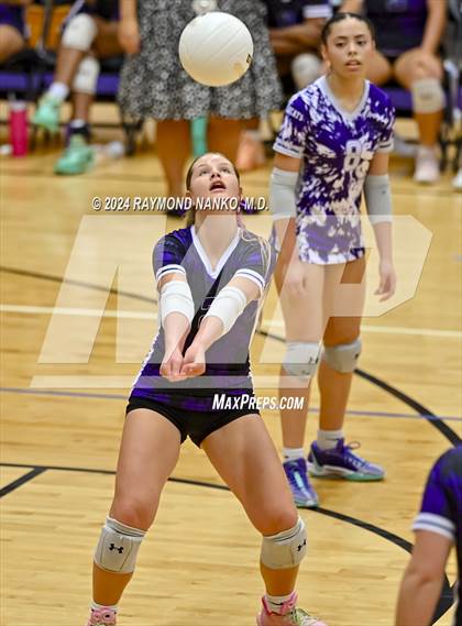 Thumbnail 1 in Greenfield-Central @ Muncie Central photogallery.