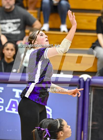 Thumbnail 1 in Greenfield-Central @ Muncie Central photogallery.
