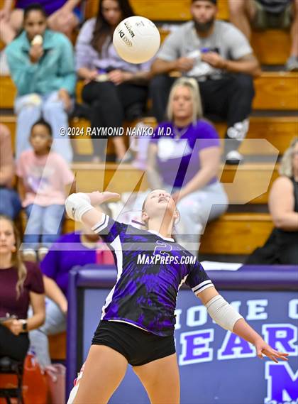 Thumbnail 2 in Greenfield-Central @ Muncie Central photogallery.