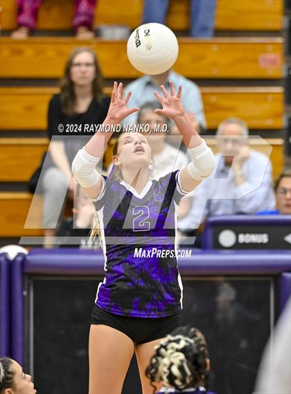 Thumbnail 1 in Greenfield-Central @ Muncie Central photogallery.