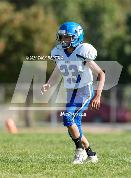 Thumbnail 3 in Rich @ Duchesne photogallery.