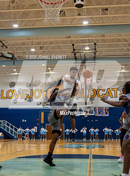 Thumbnail 1 in Locust Grove @ Lovejoy photogallery.