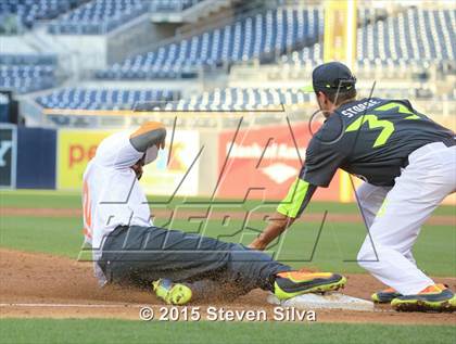 Thumbnail 2 in Perfect Game All-American Classic (East vs. West) photogallery.