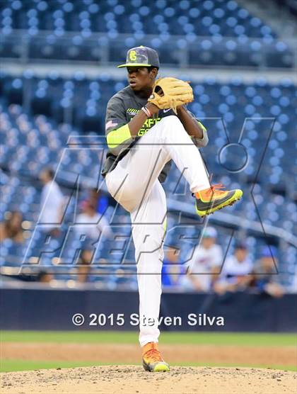 Thumbnail 2 in Perfect Game All-American Classic (East vs. West) photogallery.