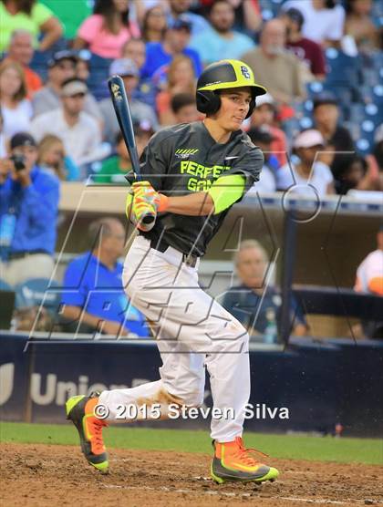 Thumbnail 2 in Perfect Game All-American Classic (East vs. West) photogallery.