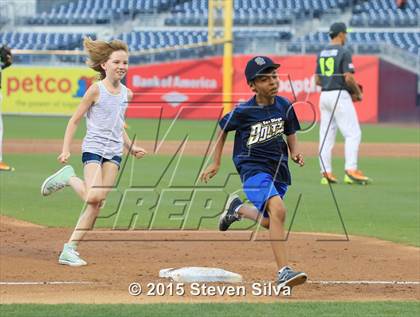 Thumbnail 3 in Perfect Game All-American Classic (East vs. West) photogallery.