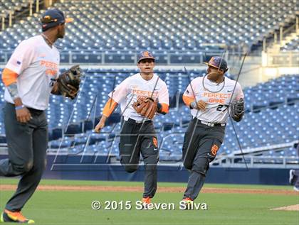 Thumbnail 3 in Perfect Game All-American Classic (East vs. West) photogallery.