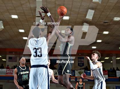 Thumbnail 1 in Bella Vista College Prep vs Holy Spirit Prep (Chick-Fil-A Classic) photogallery.