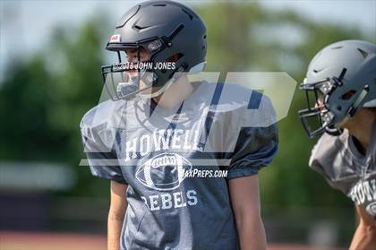 Thumbnail 2 in Howell vs Old Bridge (Scrimmage) photogallery.